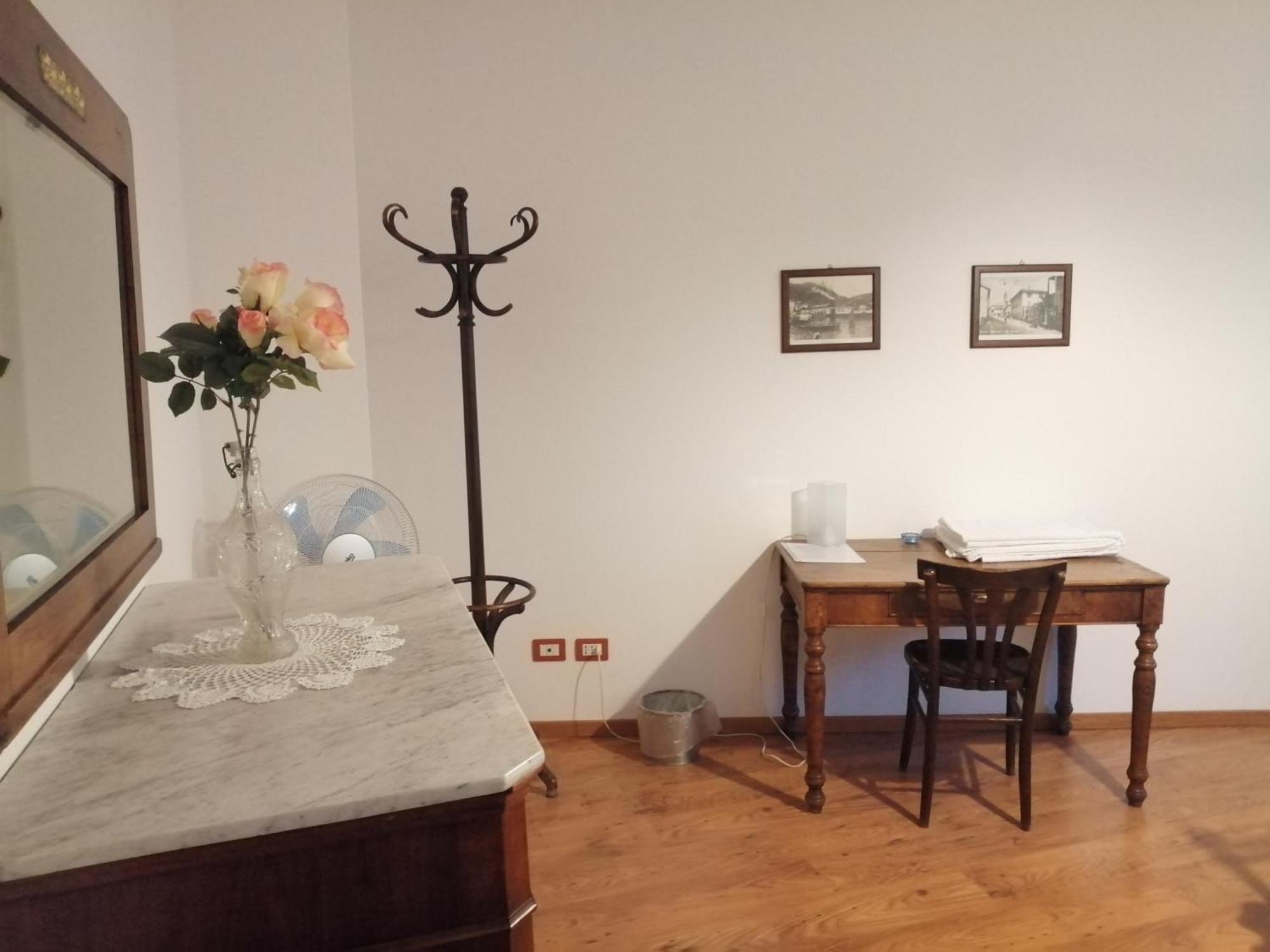 B&B Leon D'Oro Pusiano Bagian luar foto
