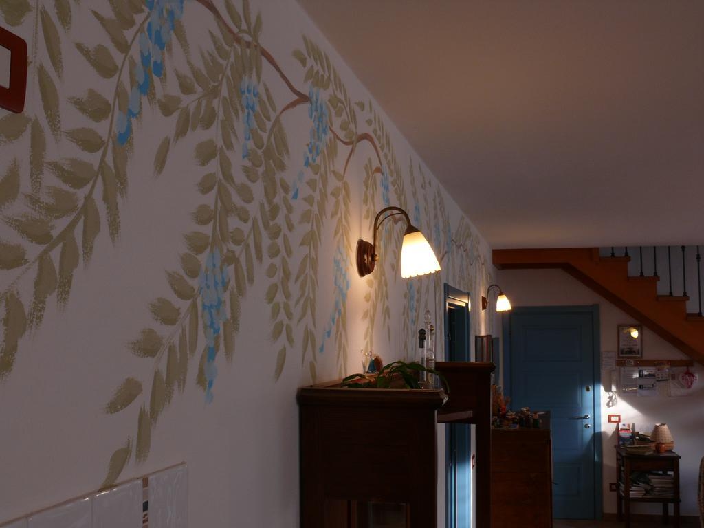 B&B Leon D'Oro Pusiano Bagian luar foto
