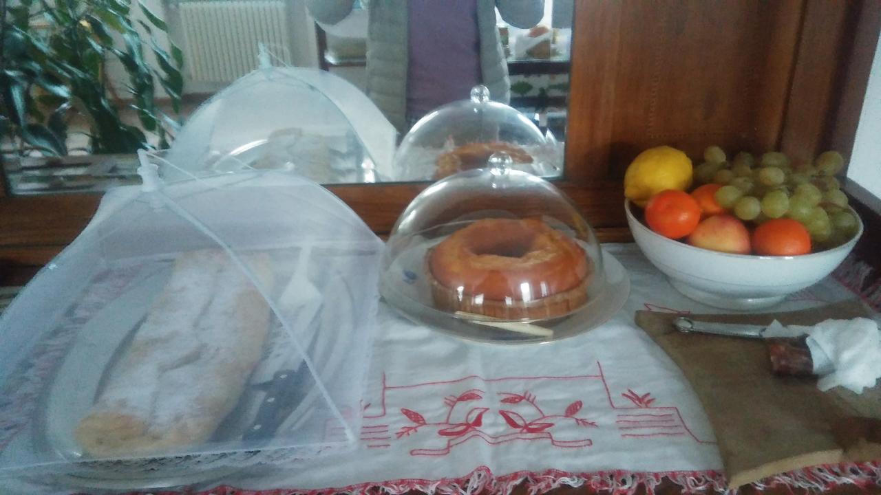 B&B Leon D'Oro Pusiano Bagian luar foto